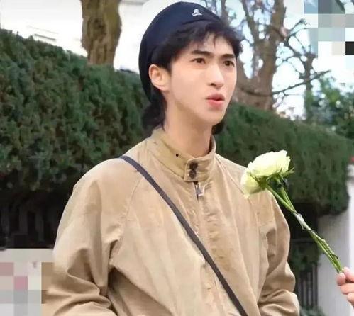 娱乐八卦吃瓜配图大全,吃瓜配图大全，带你领略明星幕后故事