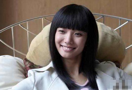 娱乐吃瓜姐妹胡文煊,娱乐吃瓜界的风云人物